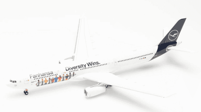 AIRBUS A330-300 FANHANSA - DIVERSITY WINS LUFTHANSA HERPA 1/500°