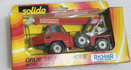 GRUE TELESCOPIQUE SOLIDO 1/43