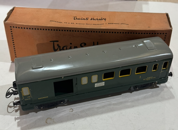 VOITURE MIXTE OM SNCF TRAIN HORNBY O 1/43