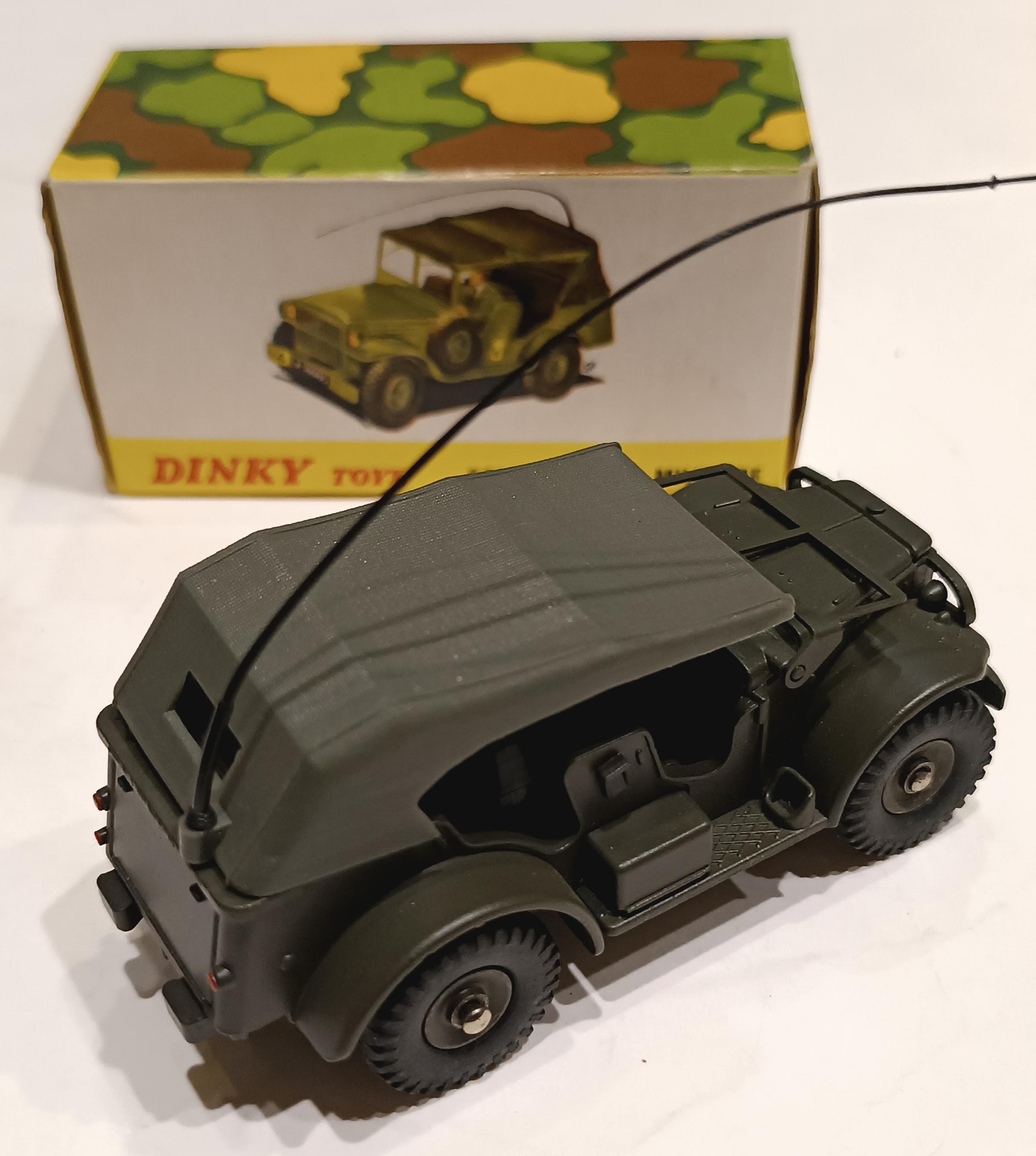 COMMAND CAR MILITAIRE DINKY 1/43