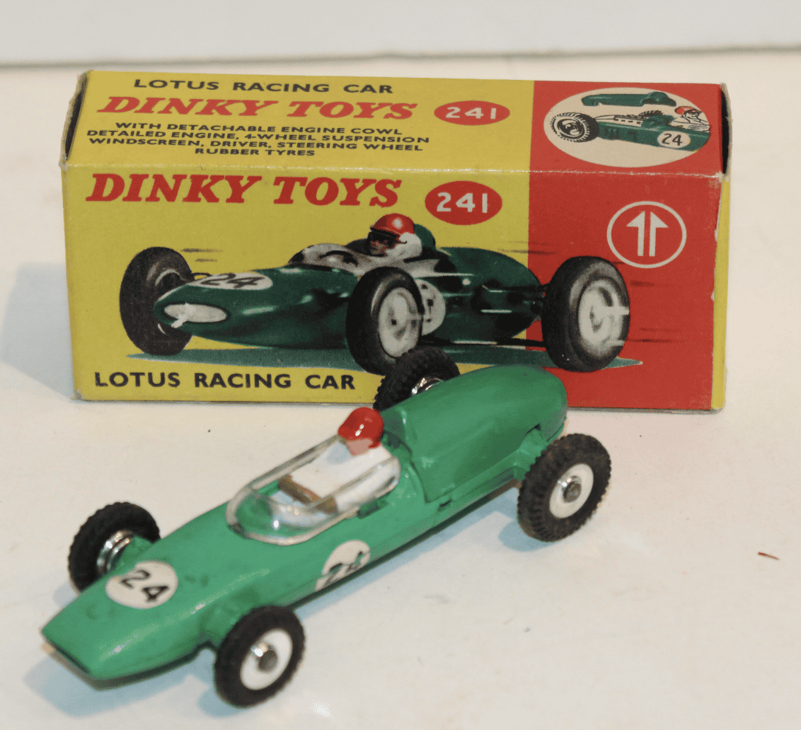 LOTUS RACING CAR #24 DINKY TOYS 1/43