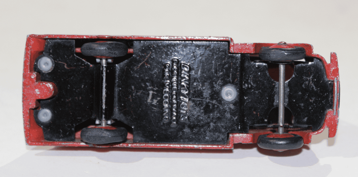 FORD CITERNE ESSO DINKY TOYS 1/43