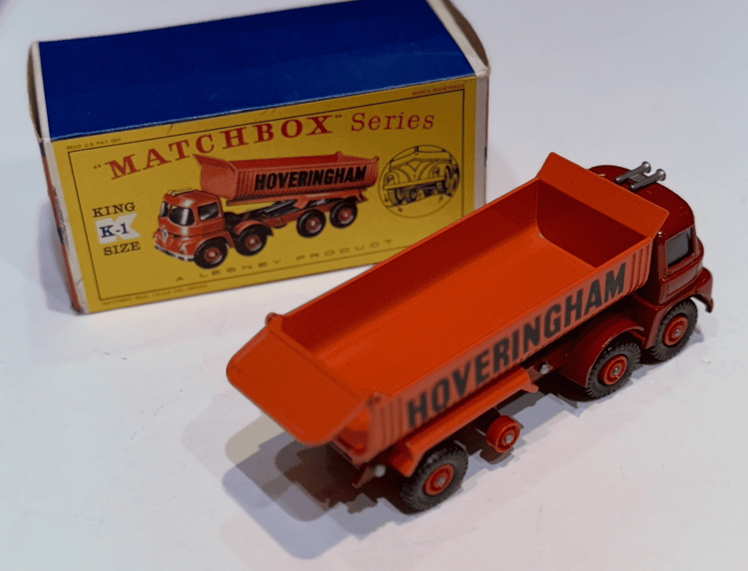 8 WHEEL TIPPER TRUCK MATXHBOX 1/43