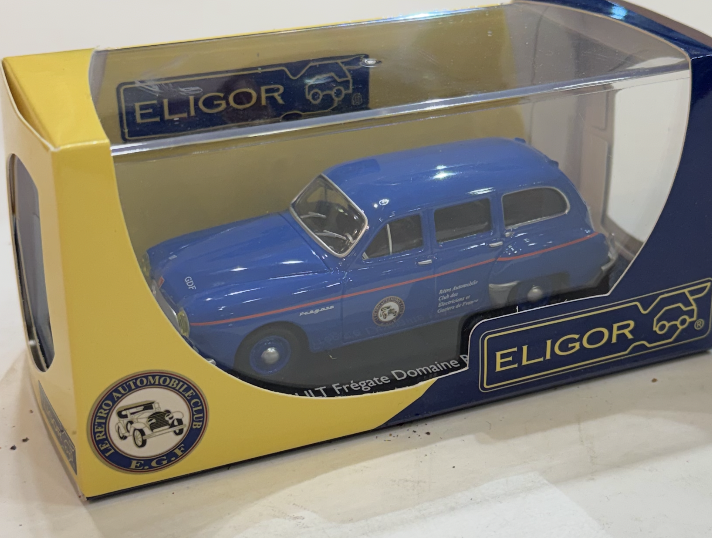 RENAULT FREGATE DOMAINE 1/43